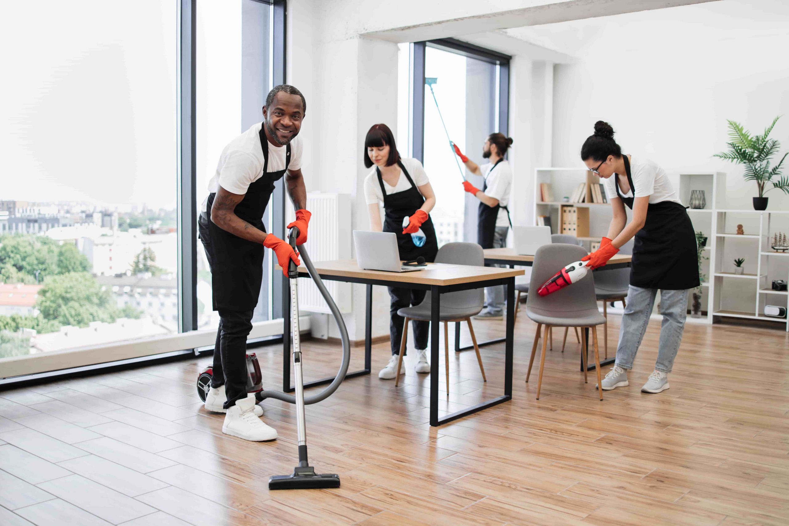 Por qué Quick Clean es una solución moderna frente a las empresas tradicionales de aseo