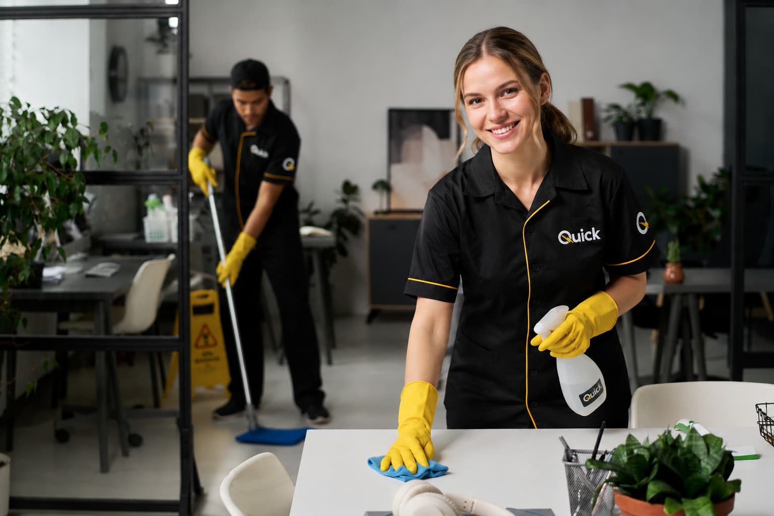 Servicio de Aseo Empresarial Cómo Elegir un Proveedor que Garantice Higiene, Productividad y Cumplimiento Normativo